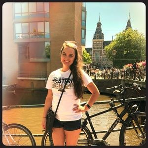 Meet your Posher, Amanda